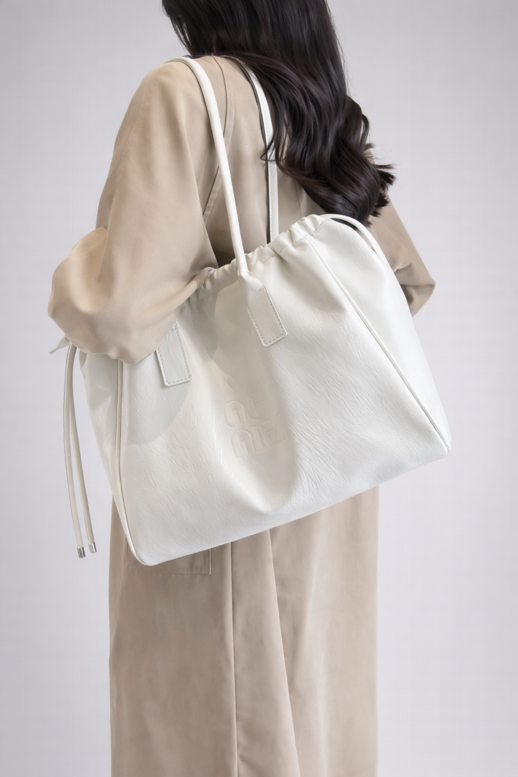 White large tote bag for work | PARMA