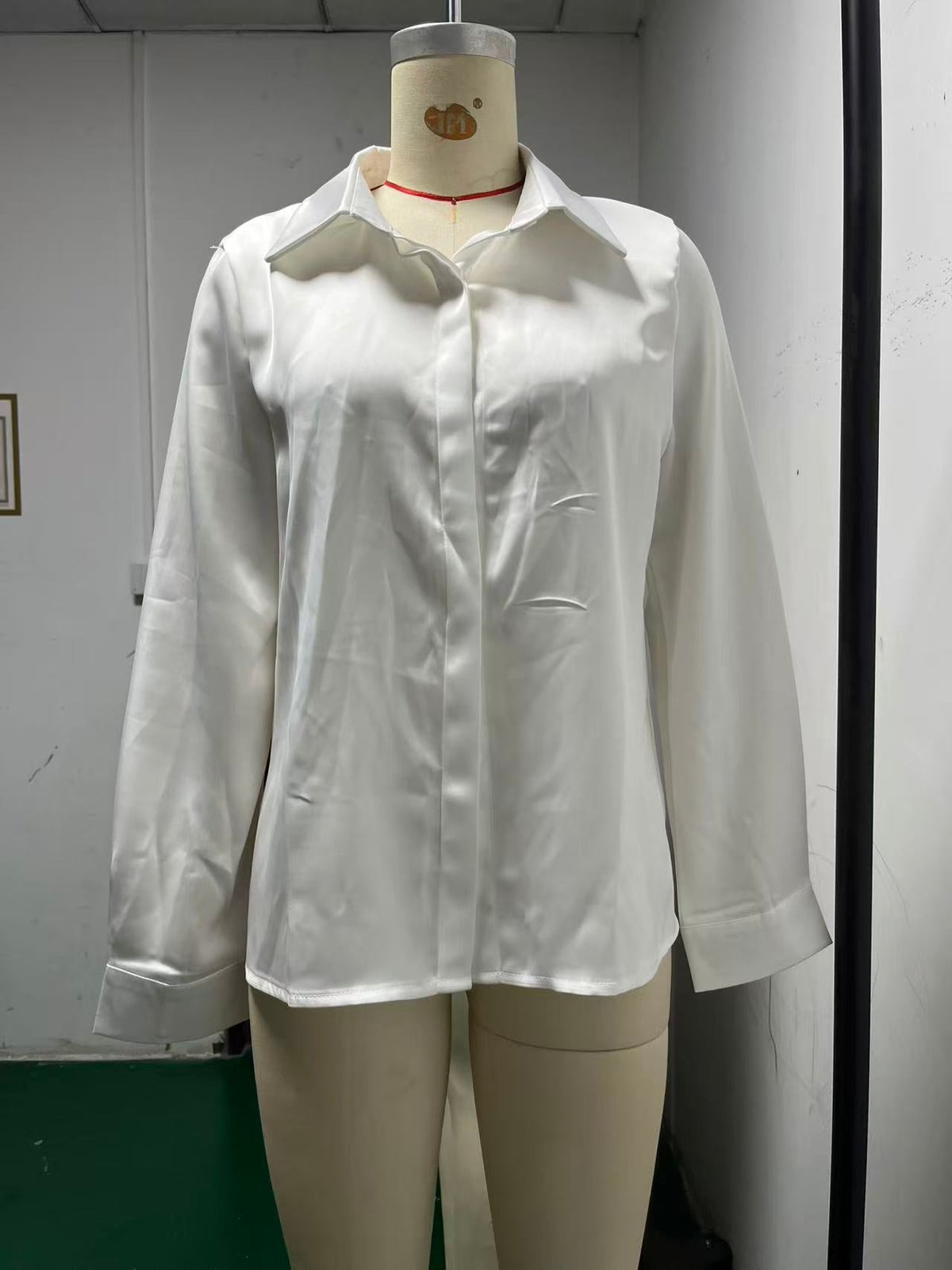 Amarae | Women's Elegant Silk Blouse Timeless
