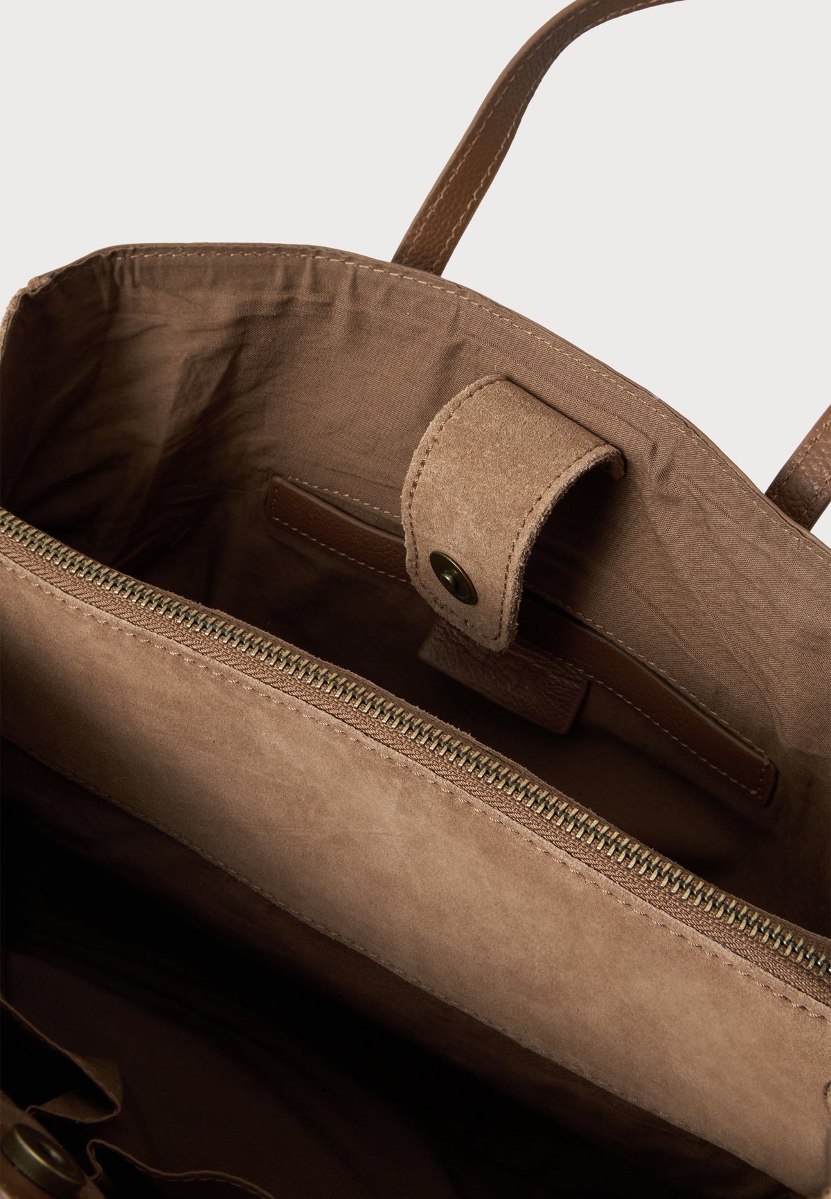 CHITHELABEL - Cognac Leather Handbag