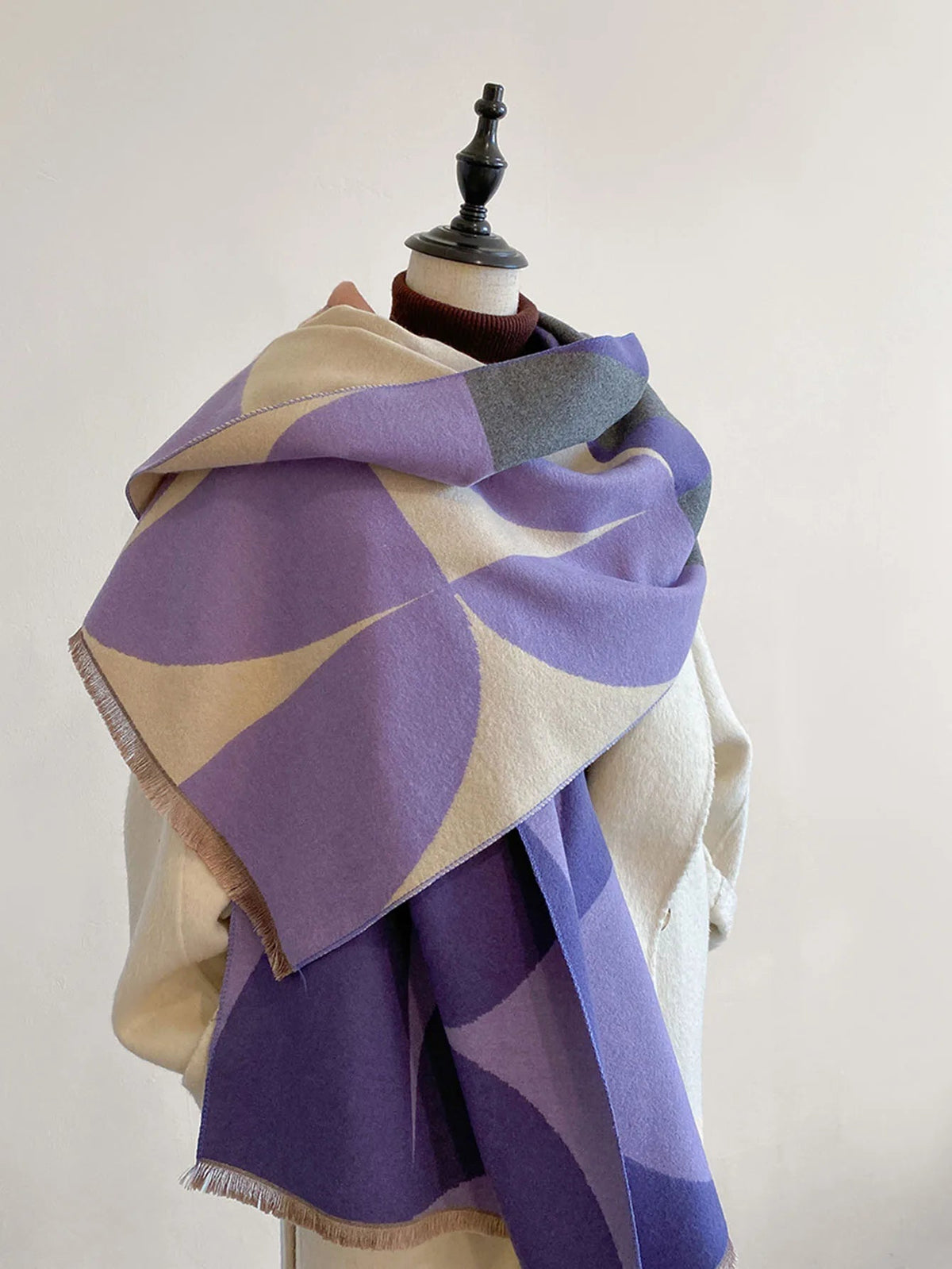 Women’s Reversible Cashmere Scarf for Elegance & Warmth | Amarae
