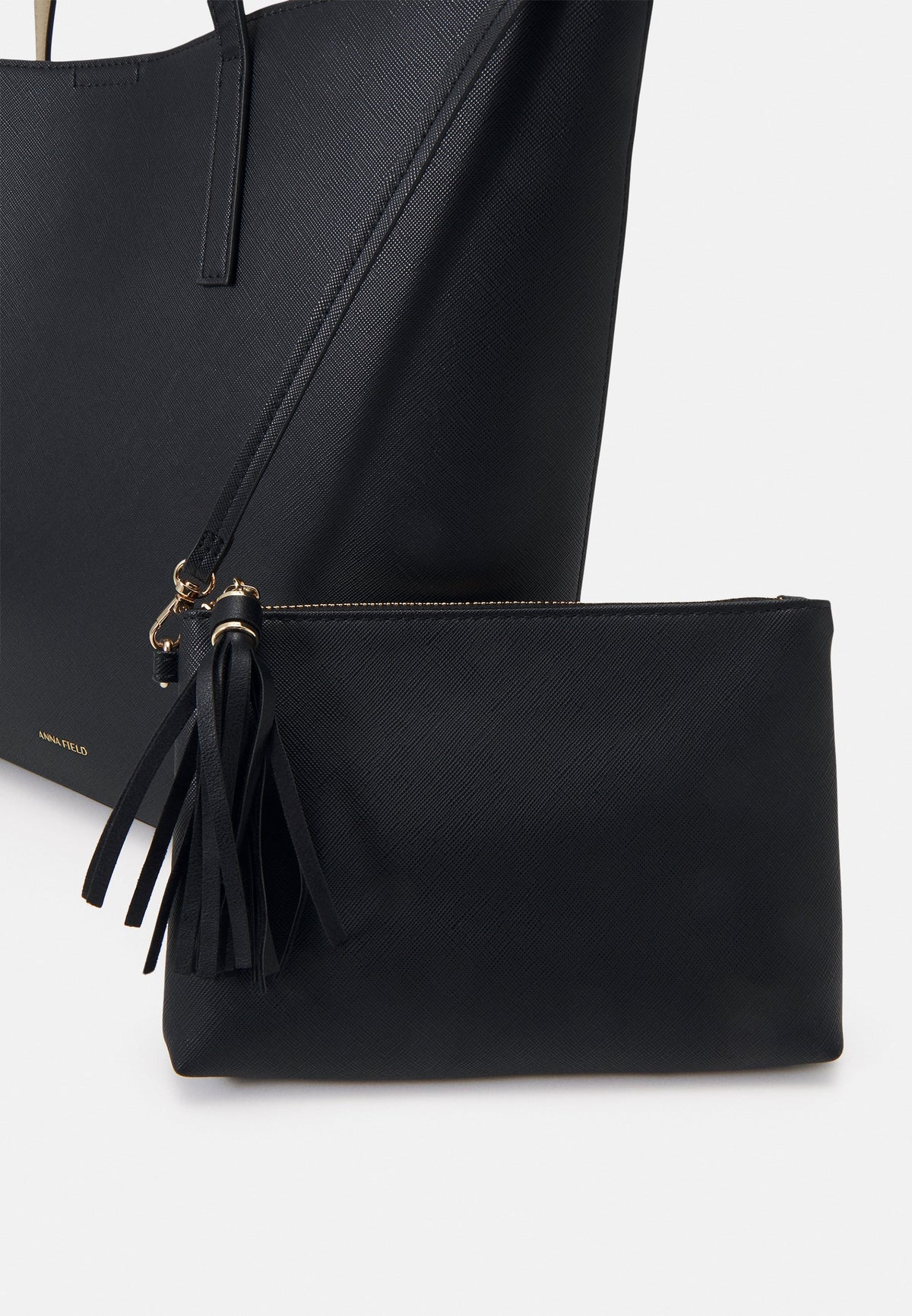CHITHELABEL - Sleek Black Tote Bag