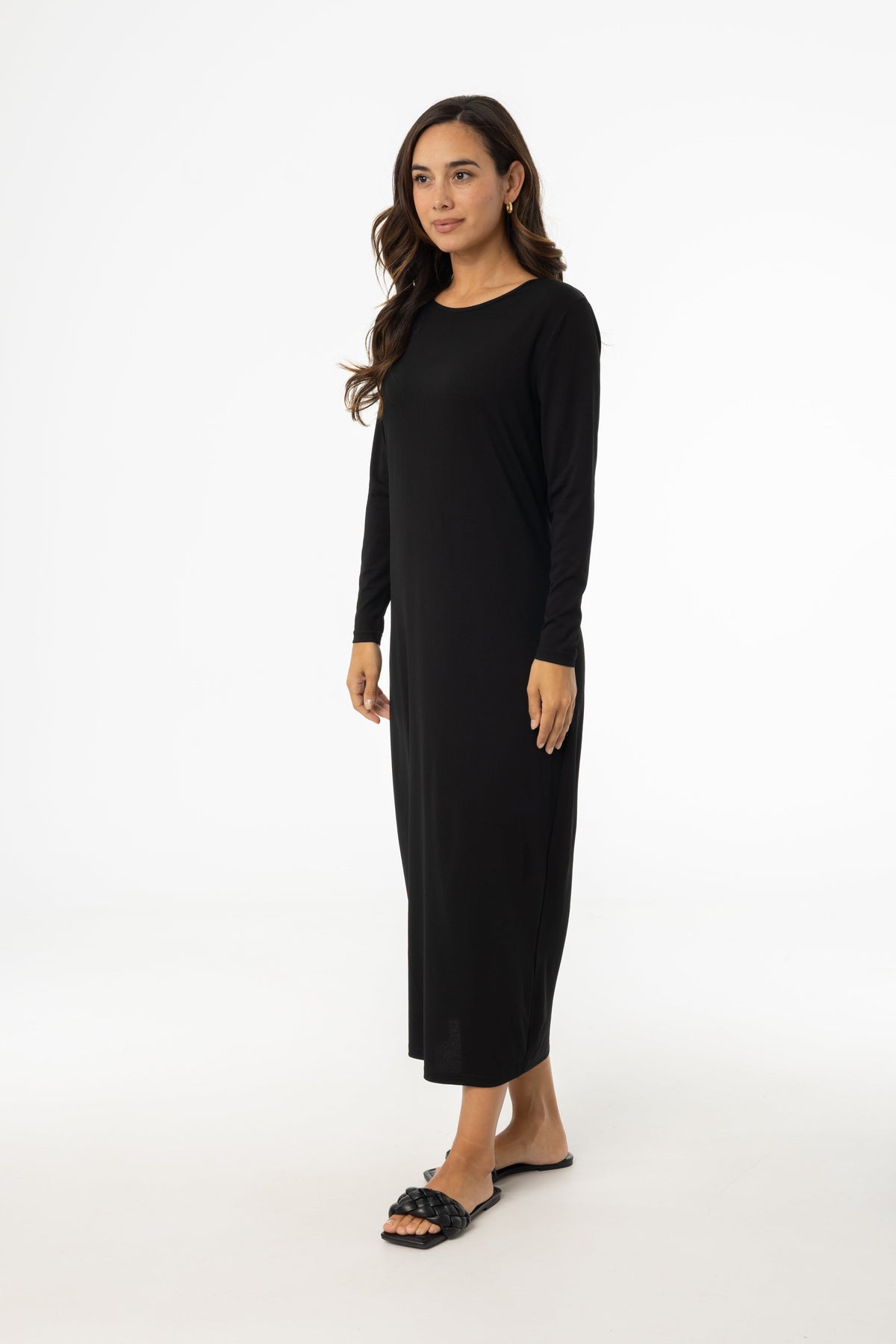 CHITHELABEL - Black Shell Maxi Dress