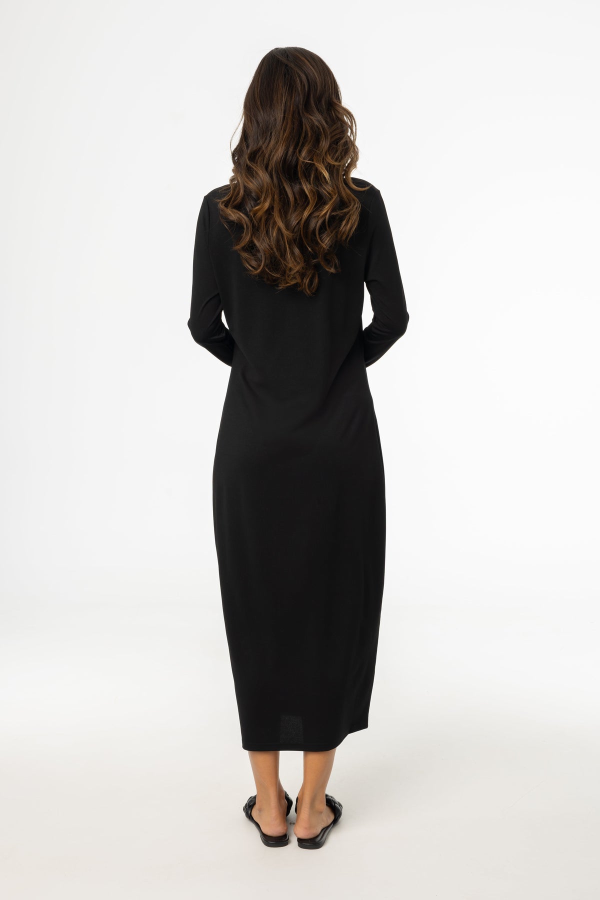 CHITHELABEL - Black Shell Maxi Dress