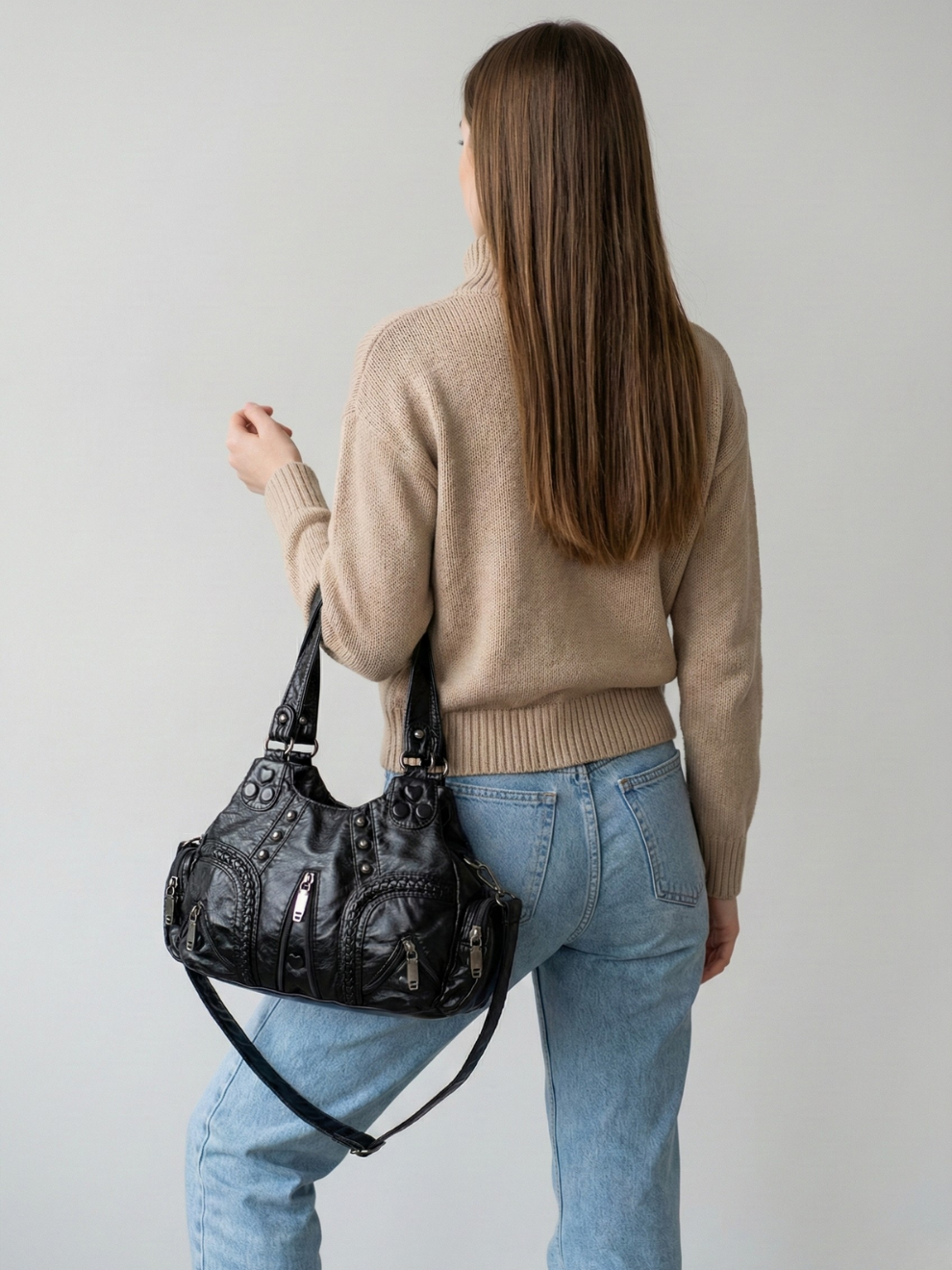 Black compact shoulder handbag for school | Orvieto