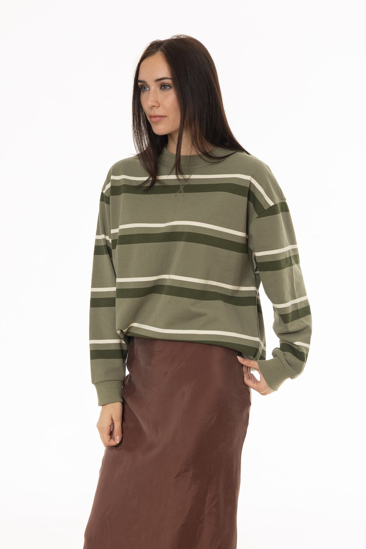 CHITHELABEL - Striped Crew Neck Sweatshirt in Green