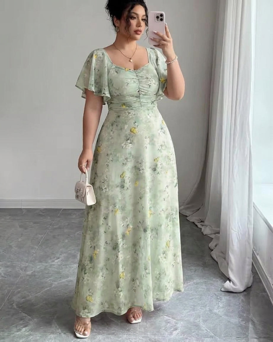 Naomi – Elegant Slim Dress with Ruffle Sleeves
