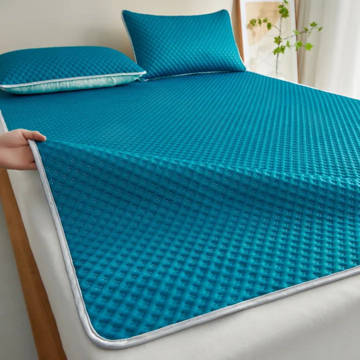 COOLNEST – Foldable Cooling Sleep Mat