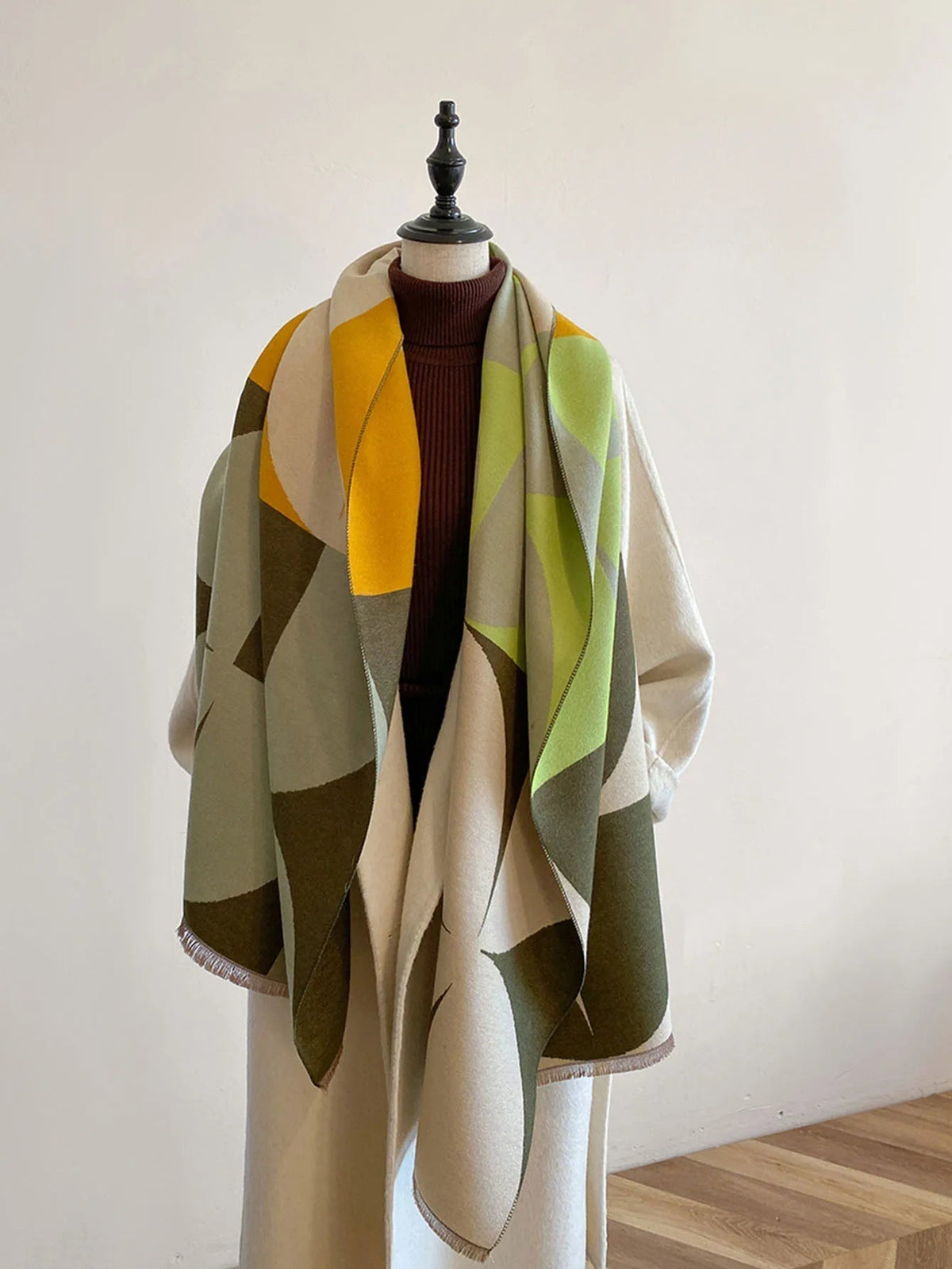 Women’s Reversible Cashmere Scarf for Elegance & Warmth | Amarae