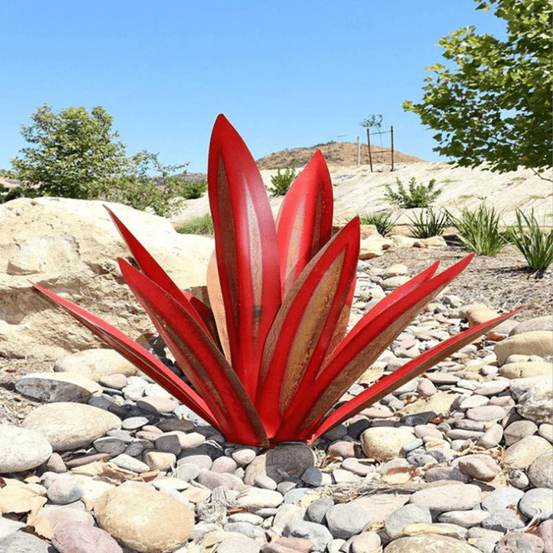 Agave Garden Lamp
