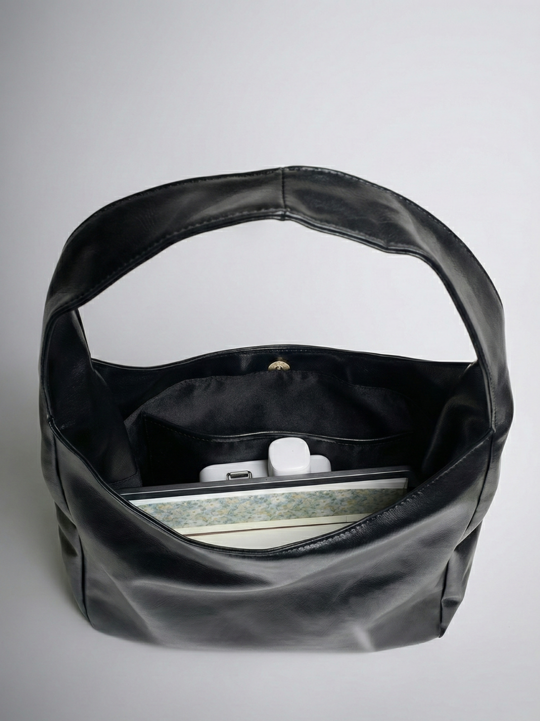 Black Handbag for school | CAPRI