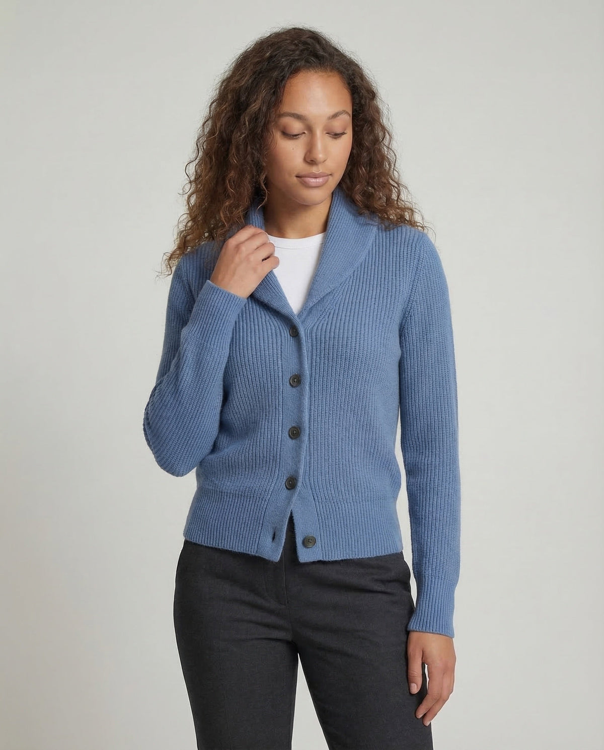 Women’s Knit Cardigan with Lapel Collar